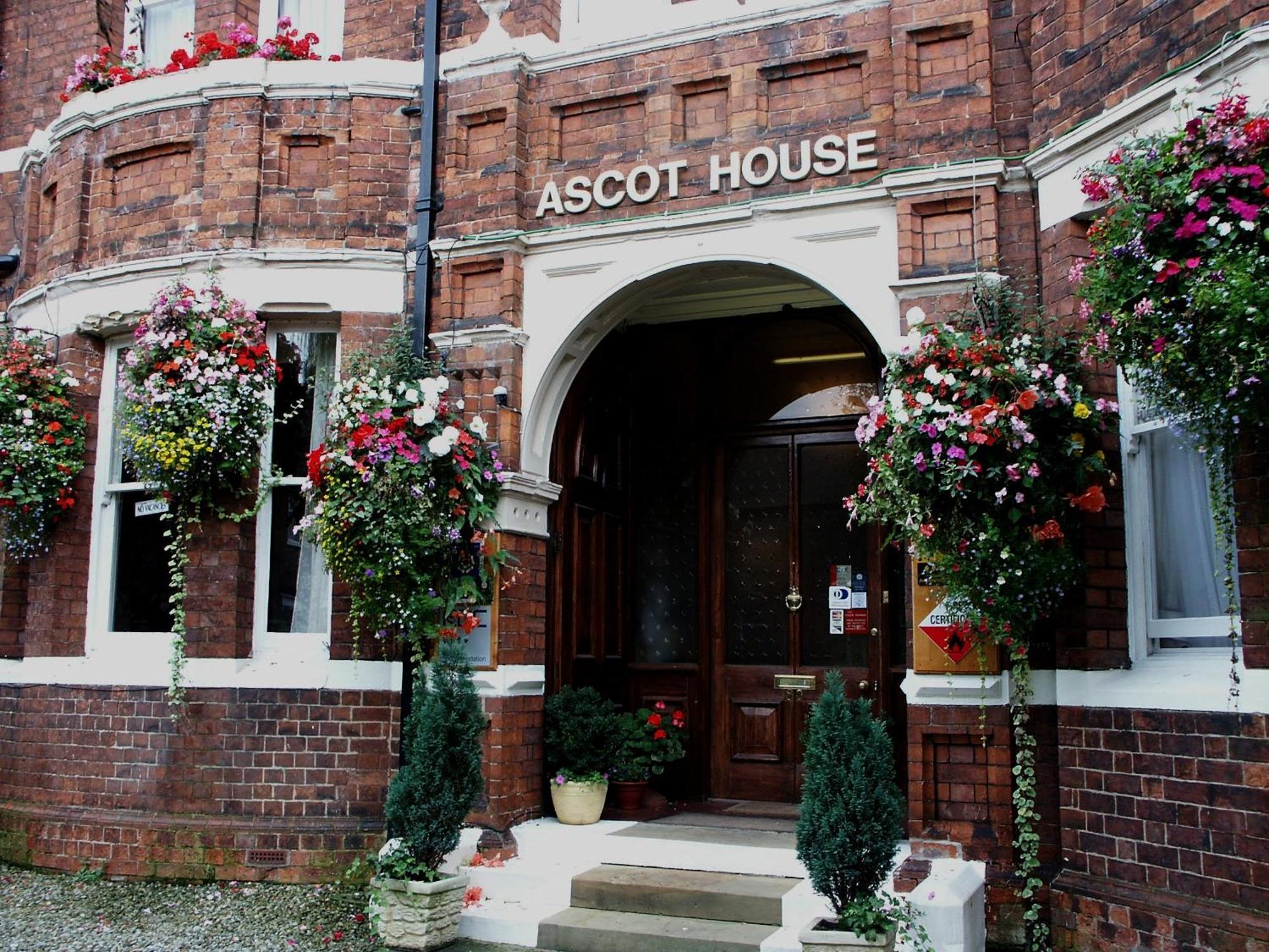 Ascot House Hotel York Buitenkant foto